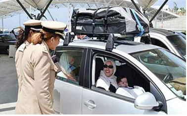 ادارة الجمارك توضح شروط قيادة السيارات المرقمة بالخارج من طرف المقيمين بالمغرب