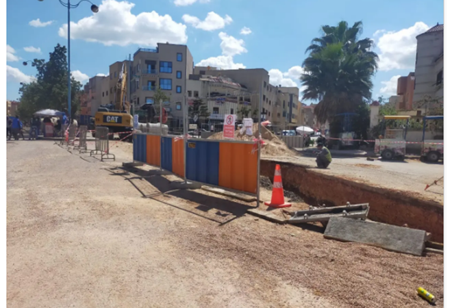 اوراش الإصلاح تحول حركة السير بشوارع حد السوالم إلى كابوس + صور