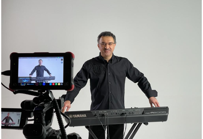 الموزع الموسيقي سيروس  في تعاون جديد مع شركة ياماها العالمية