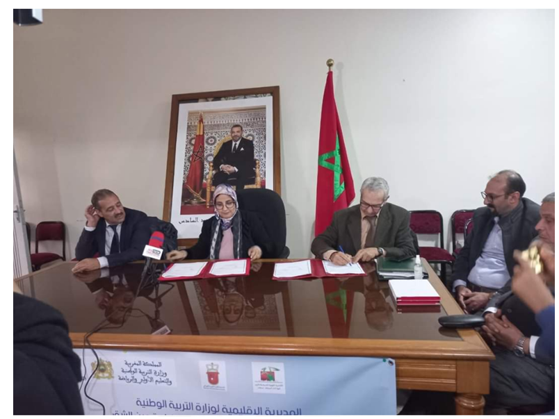 مديرية عين الشق والجامعة الملكية المغربية للهوكي يوقعان اتفاقية شراكة وتعاون ارتقاء بالرياضة المدرسية