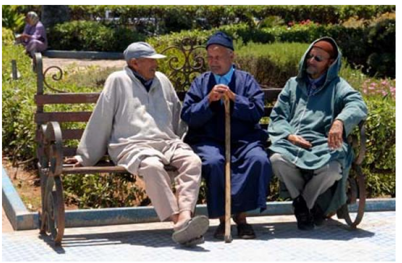 برلماني يكشف أن أزيد من 3 ملايين مسن مغربي بدون معاش ولا تغطية صحية