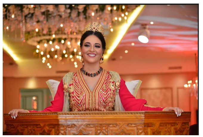 النكافة زهور بلمليح تخصص جديد وموضة أنيقة في تزيين العرائس‎‎