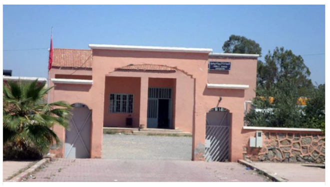 أسلاك كهربائية عارية تهدد حياة مواطنين بجماعة لمزوضية بشيشاوة