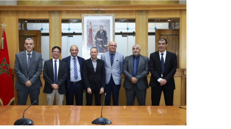 نقابات الصحة تتوصل إلى اتفاق جديد والحكومة تلتزم بالابقاء على صفة الموظف العمومي