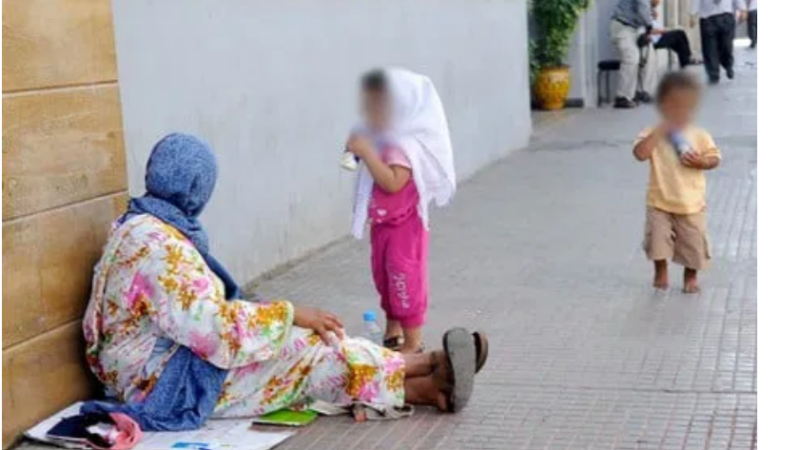 جمعيات مدنية بأكادير تدعو إلى تدخل عاجل للحد من تنامي ظاهرة التسول في المناطق السياحية