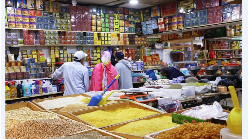 وزارة الداخلية تؤكد وفرة التموين واستقرار الأسواق استعدادا لشهر رمضان